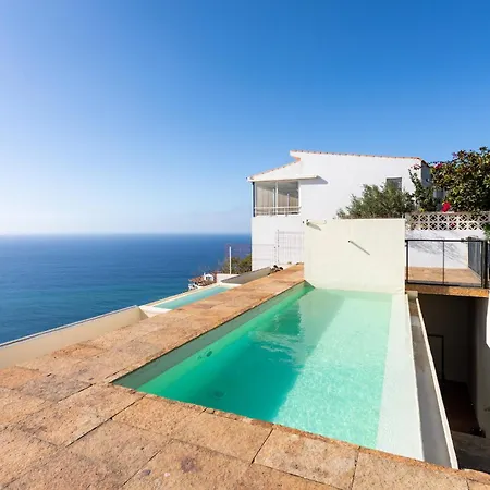 Live Ocean View شاليه تاكورونتي
