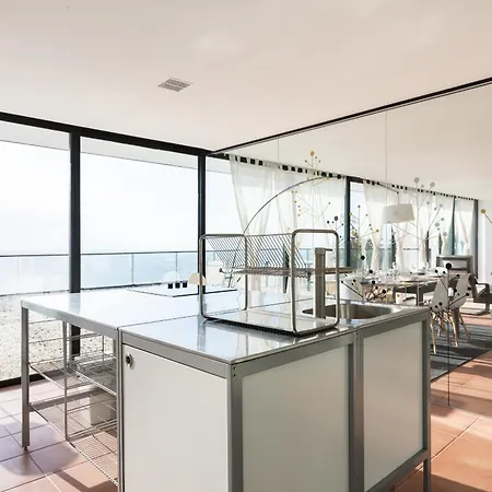 Live Ocean View *